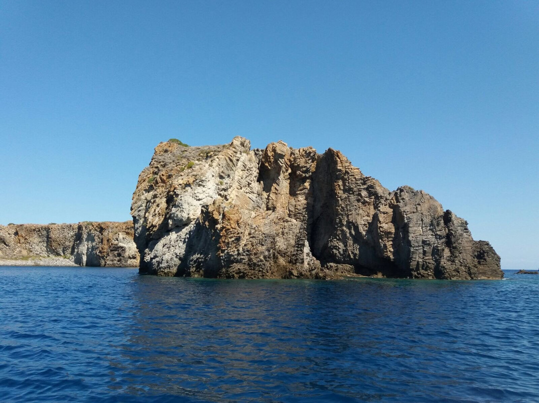 Noleggio Barche Gioiosa景点图片
