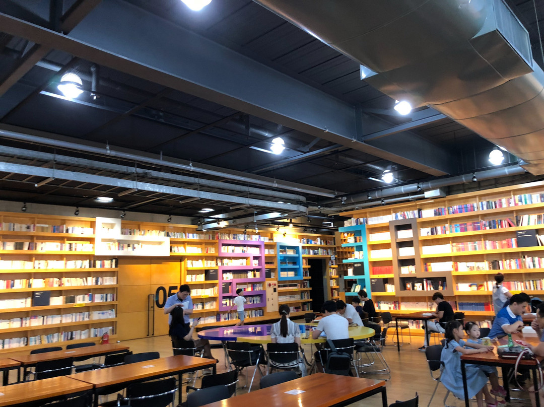 Jijihyang Hotel主图