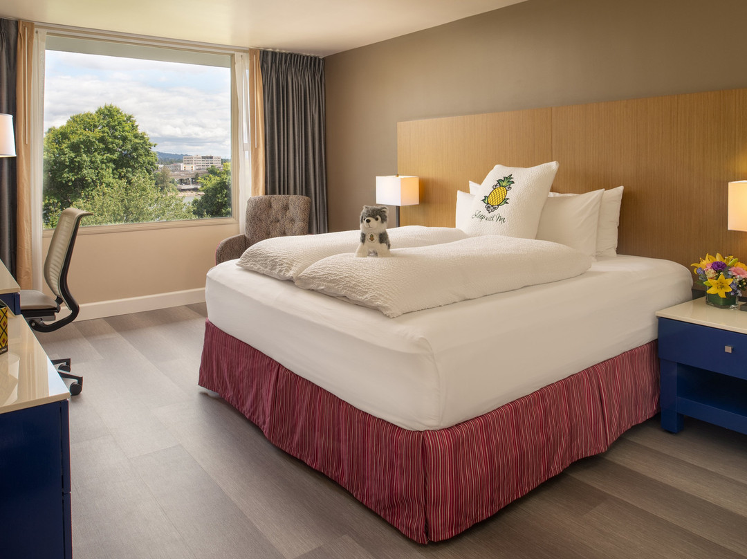 Staypineapple, Hotel Rose, Downtown