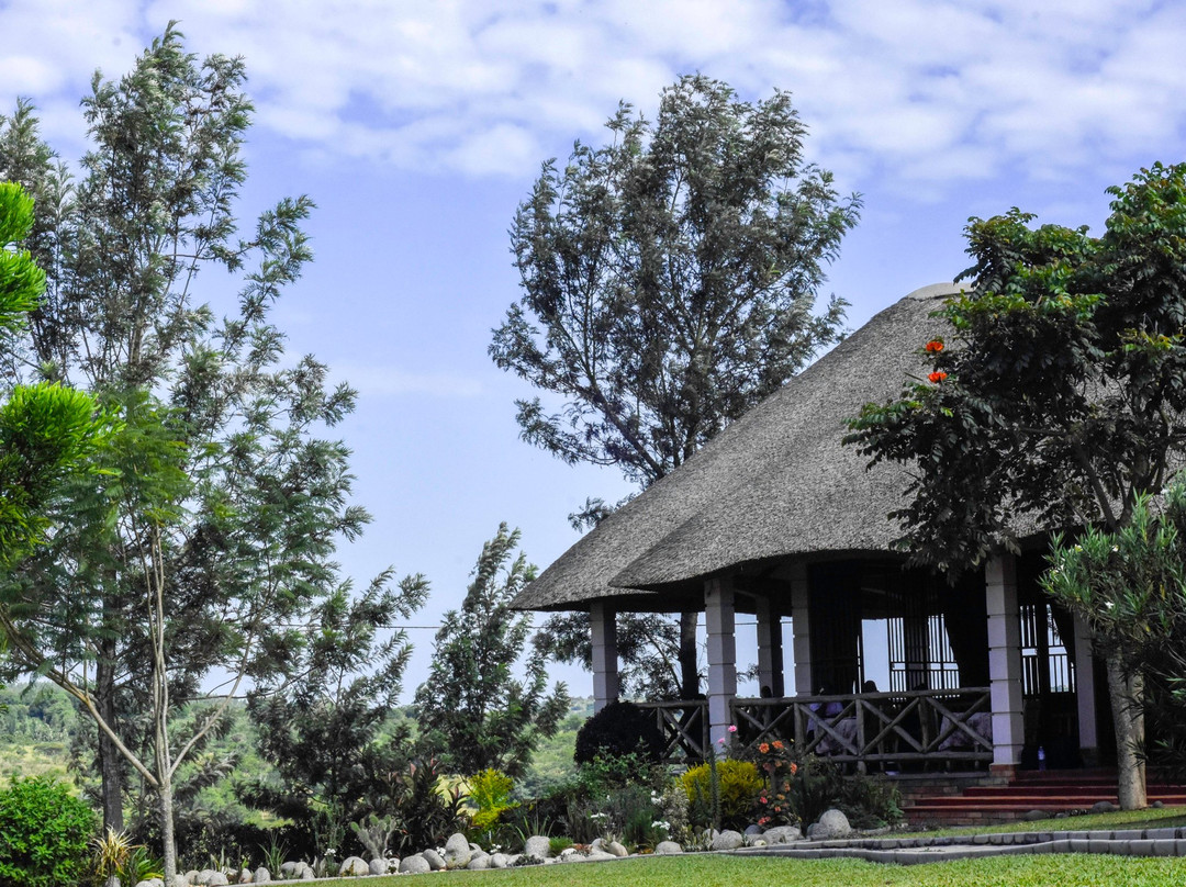 Mpogo Safari Lodge