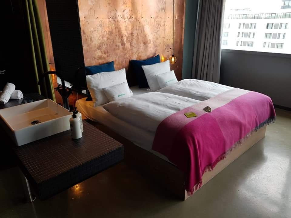 柏林比基尼25小时酒店主图