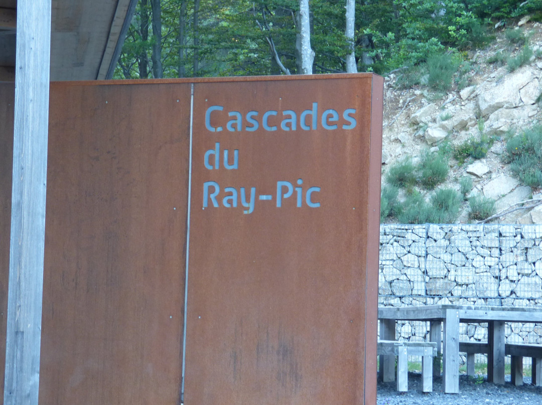 Cascade du Ray Pic景点图片