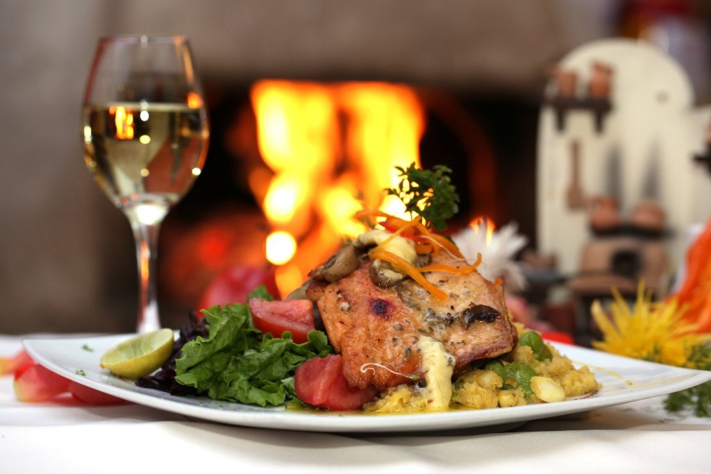 普诺大区餐馆和美食-La Casona Restaurant