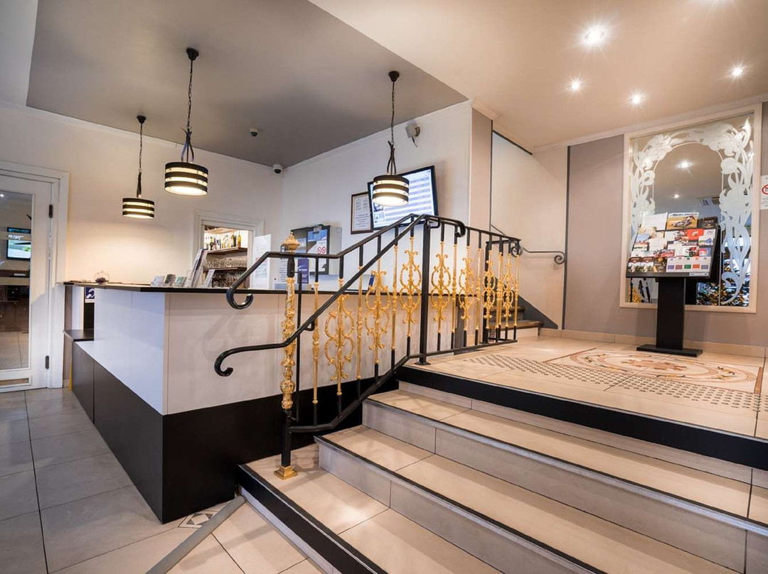 法兰西岛贝斯特韦斯特酒店主图