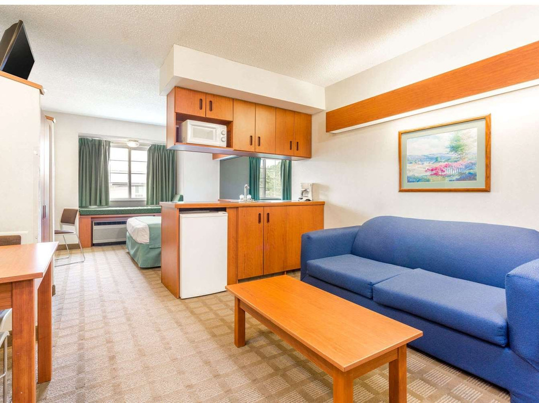 Microtel Inn & Suites by Wyndham Dry Ridge主图