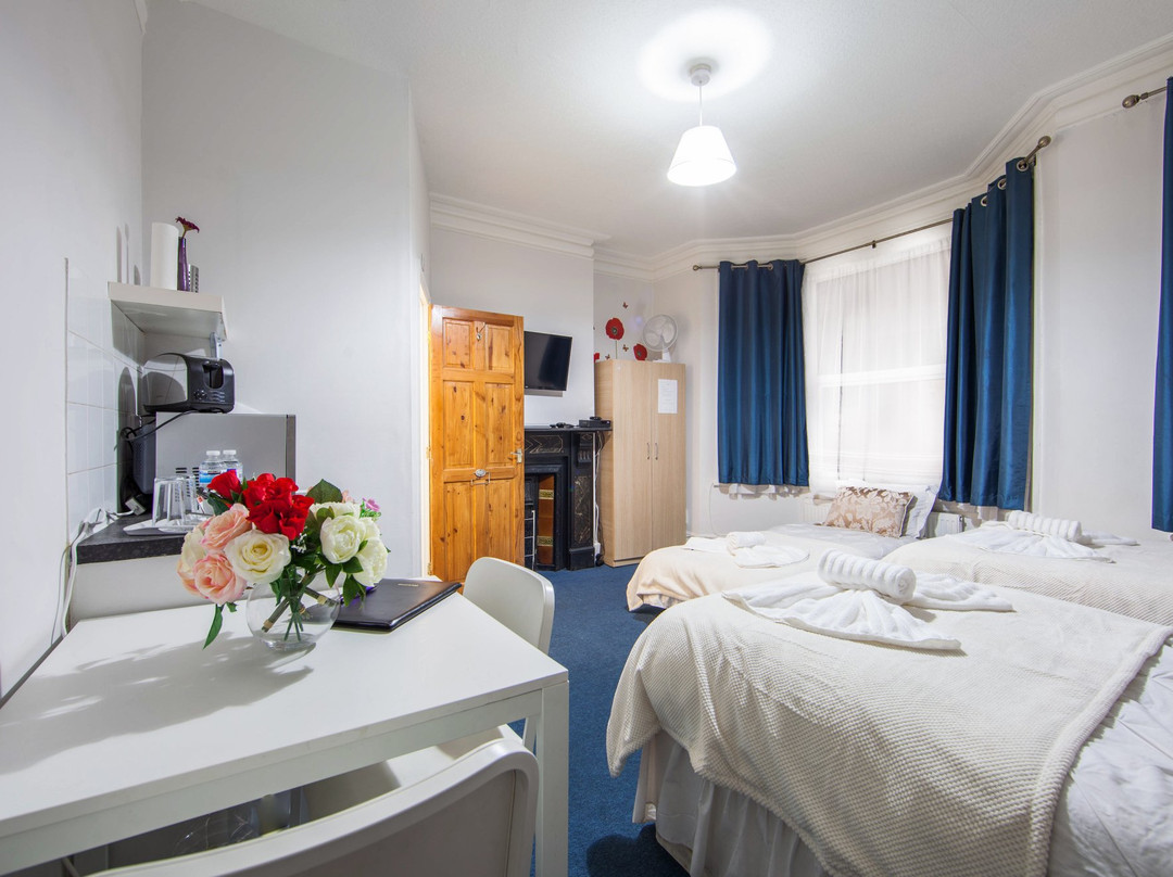 Thurlow Gardens Guest House主图