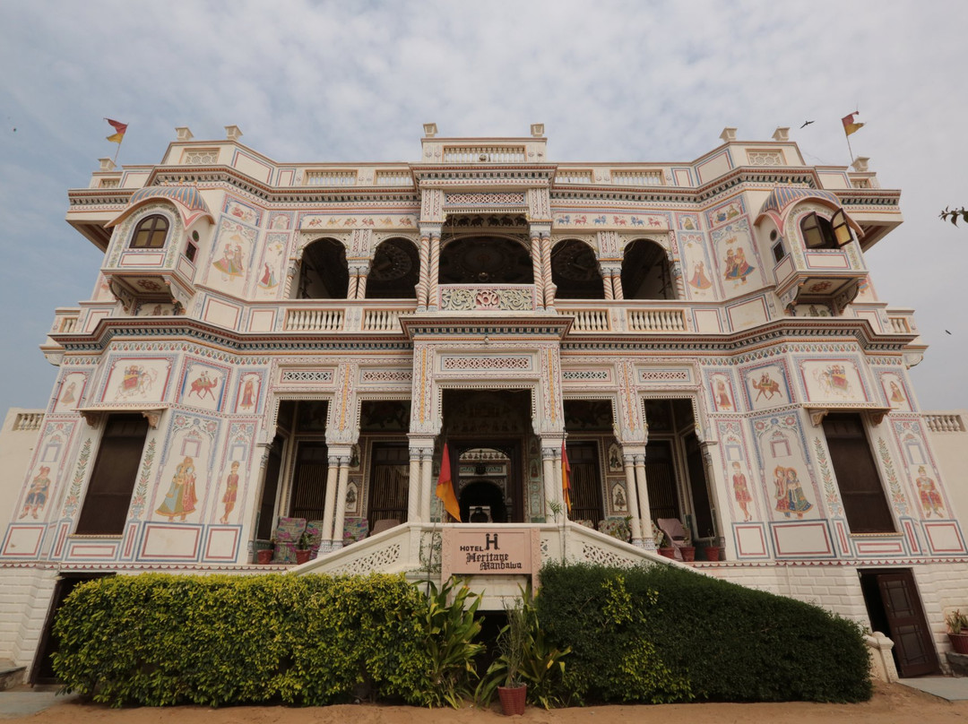 曼达瓦喜来得酒店主图