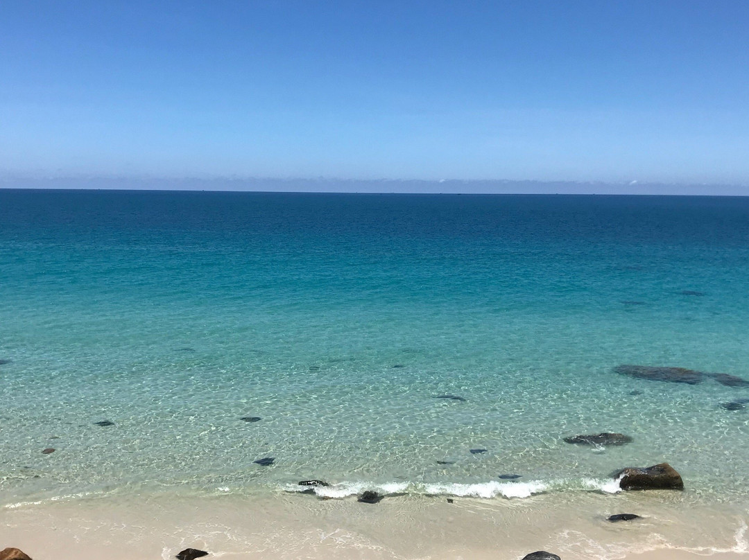 Bai Nhat Beach-昆山岛必去景点