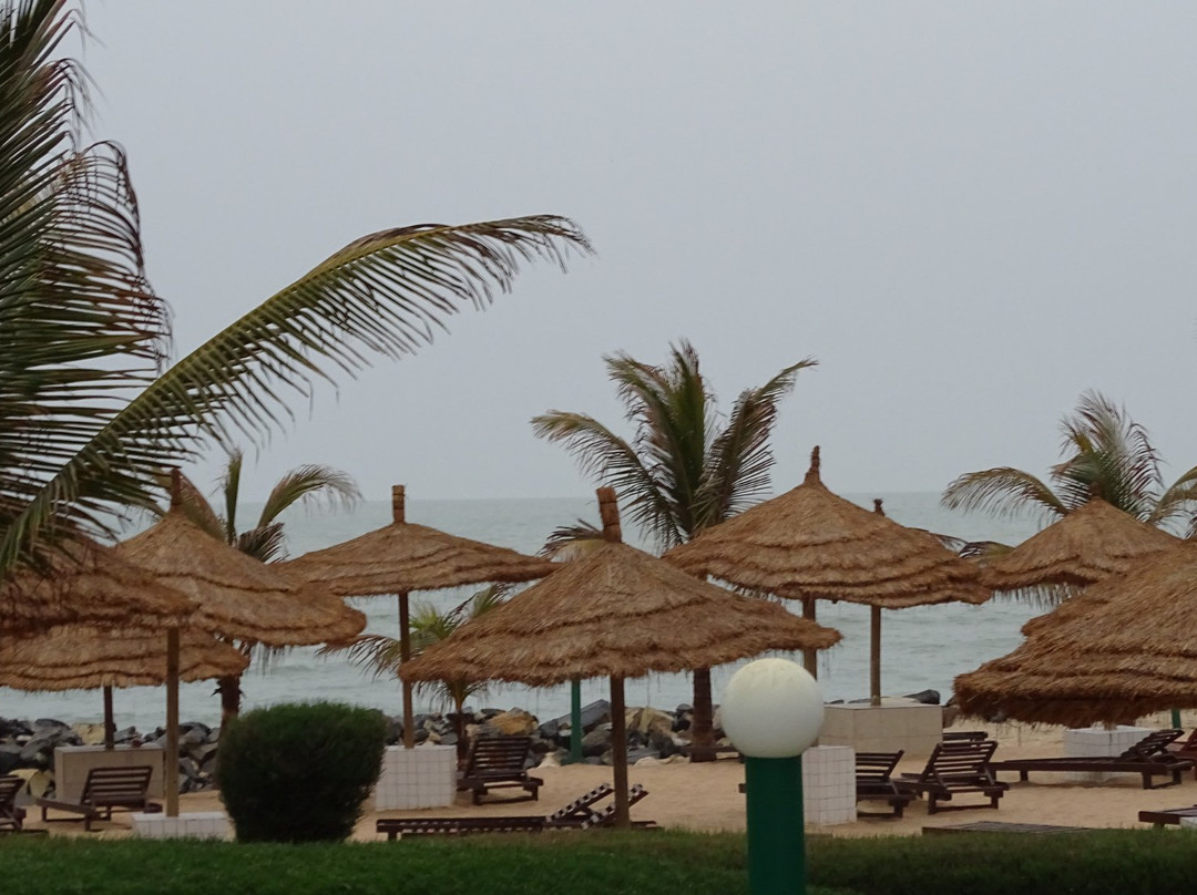 Holiday Beach Club Hotel主图