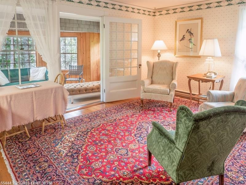 Harbourside Inn主图