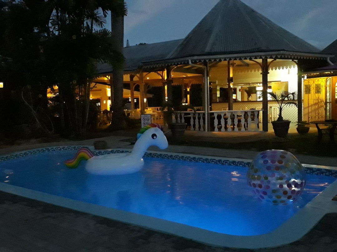 安塞布瓦洛区酒店主图