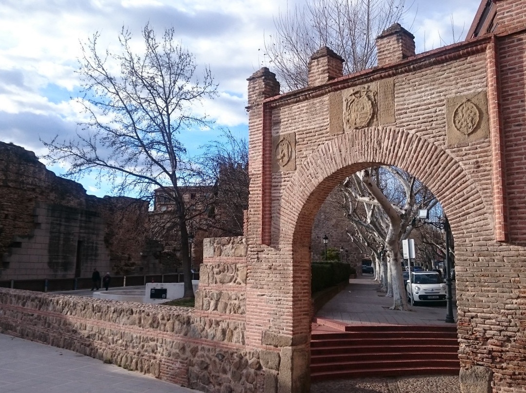 Puerta De Sevilla景点图片