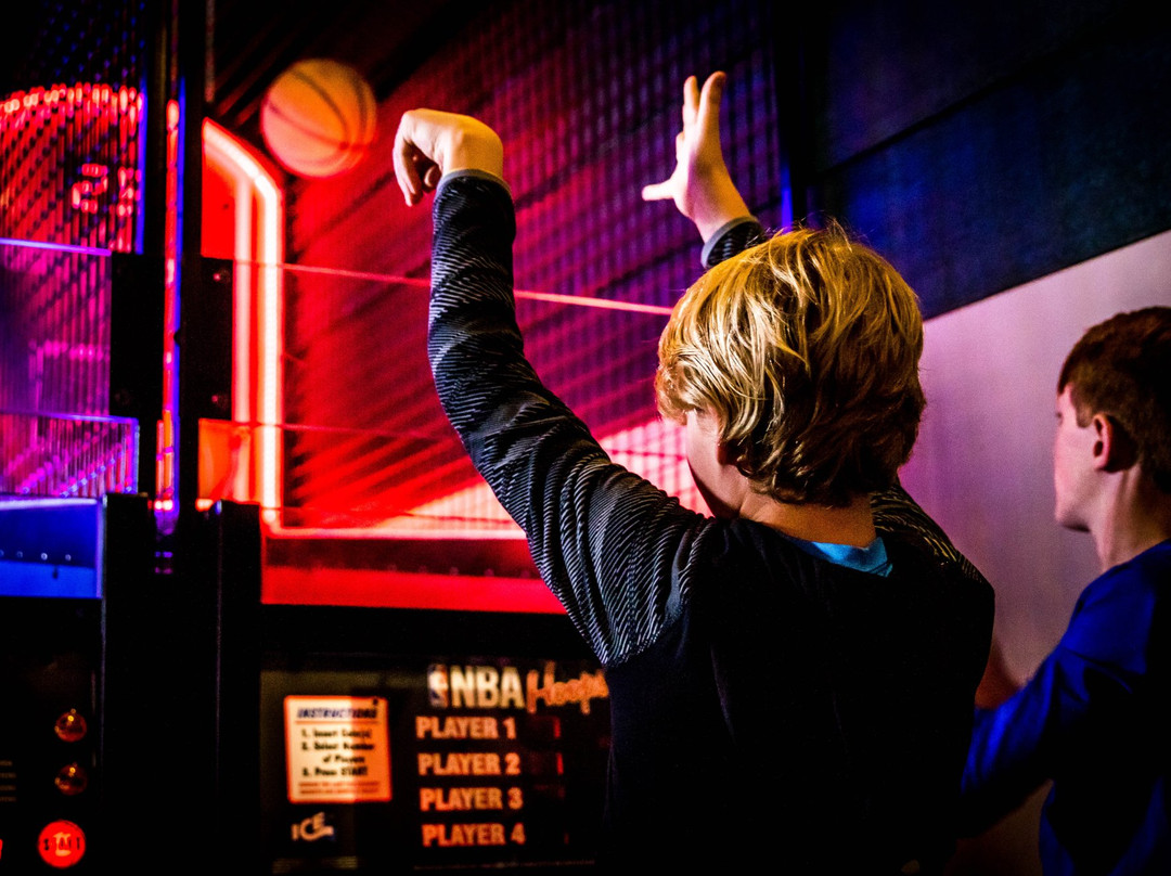 Grand Station Entertainment-大学城必去景点