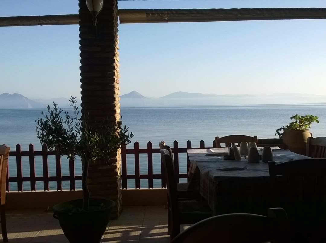 Castella Beach主图