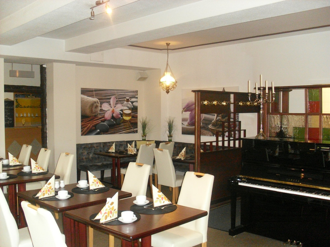 Amadeus Boutique Hotel Deutscher Hof Inn & Suites主图