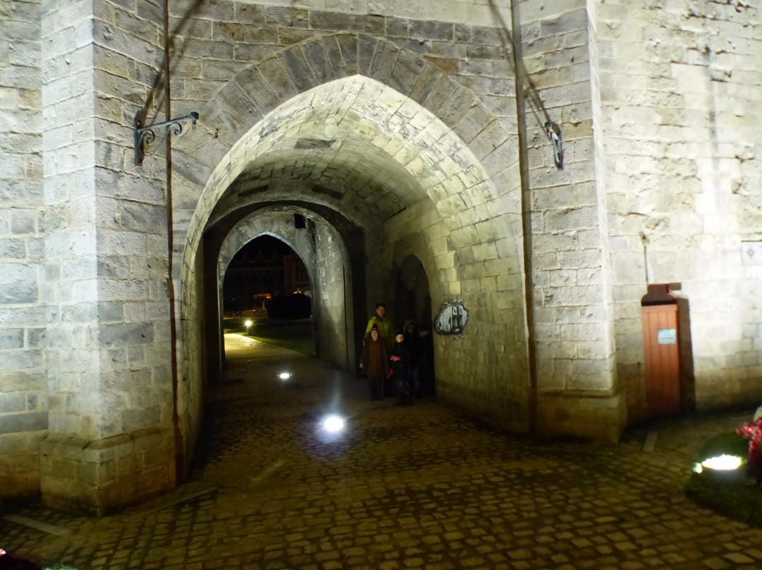 Porte de Paris-康布雷必去景点