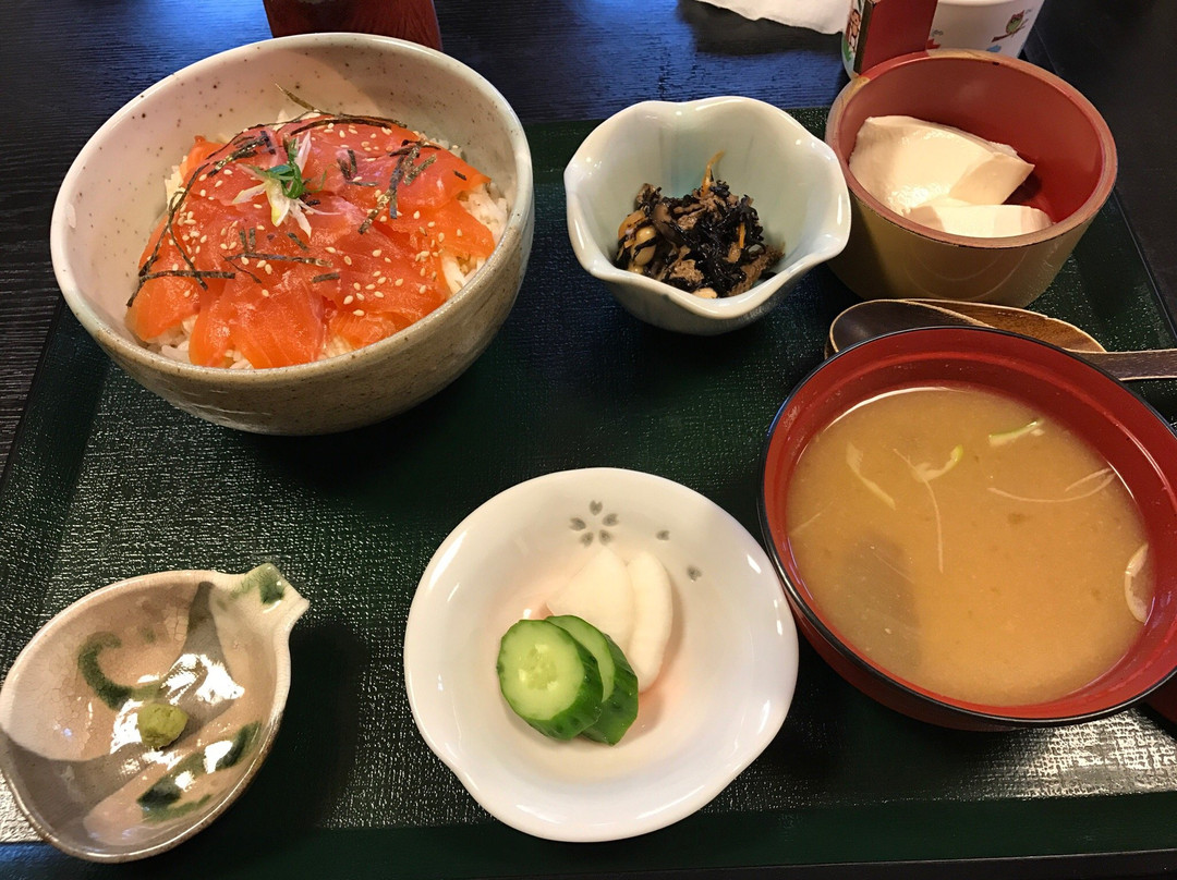 信州サーモン京風 しなの料理 きよみず