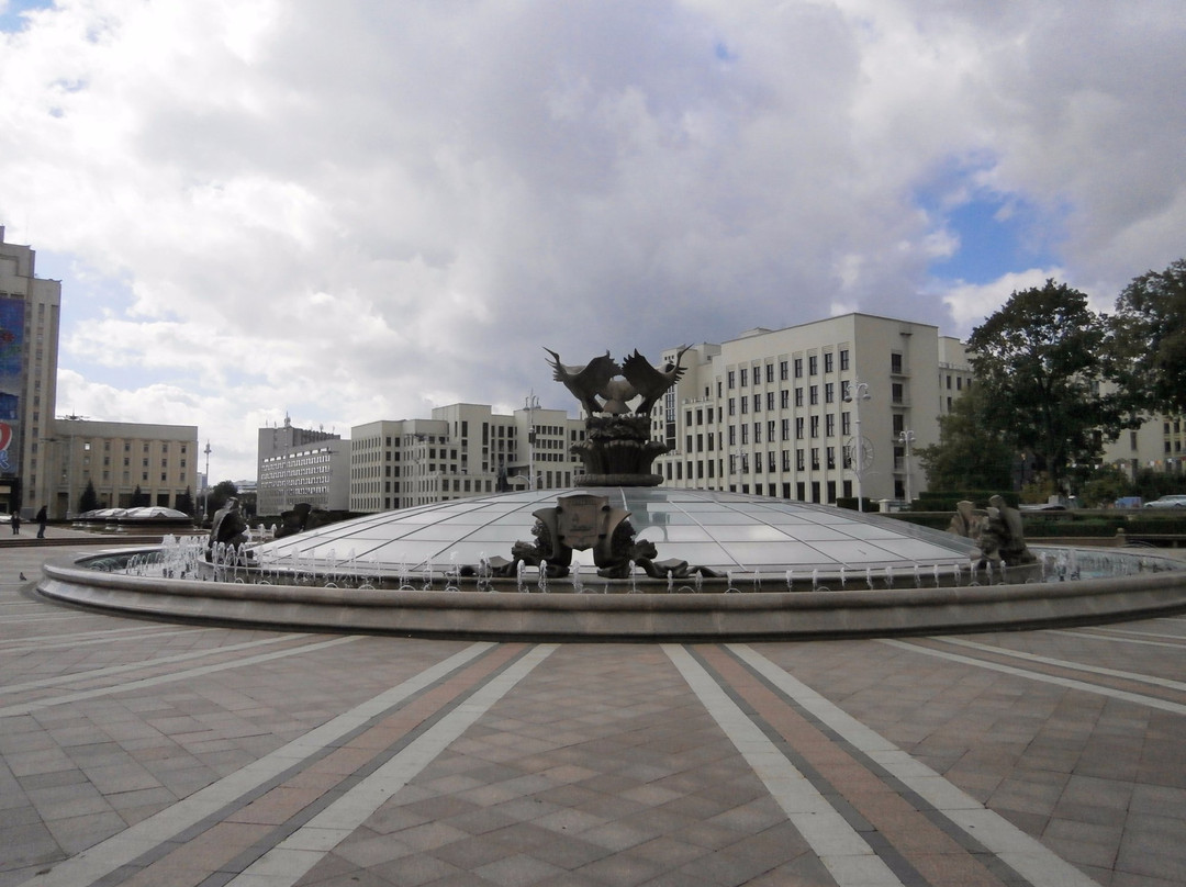 Fountain of Independence-明斯克必去景点