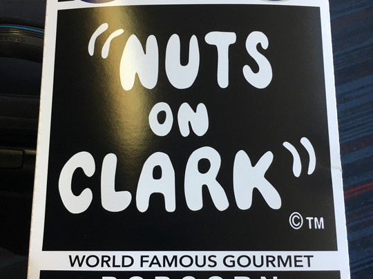 Nuts on Clark-芝加哥必去景点