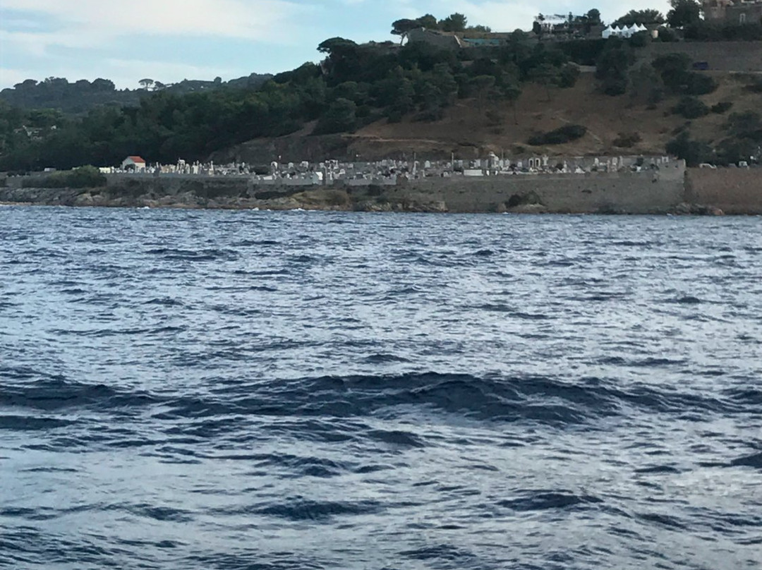 Cimetière marin de Saint-Tropez-圣特罗佩斯必去景点