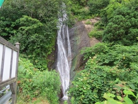 Shamisen Falls-鹿部町必去景点