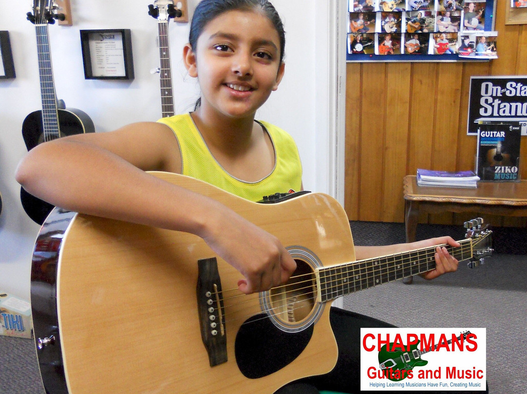 CHAPMANS Guitars and Music-奥兰治必去景点