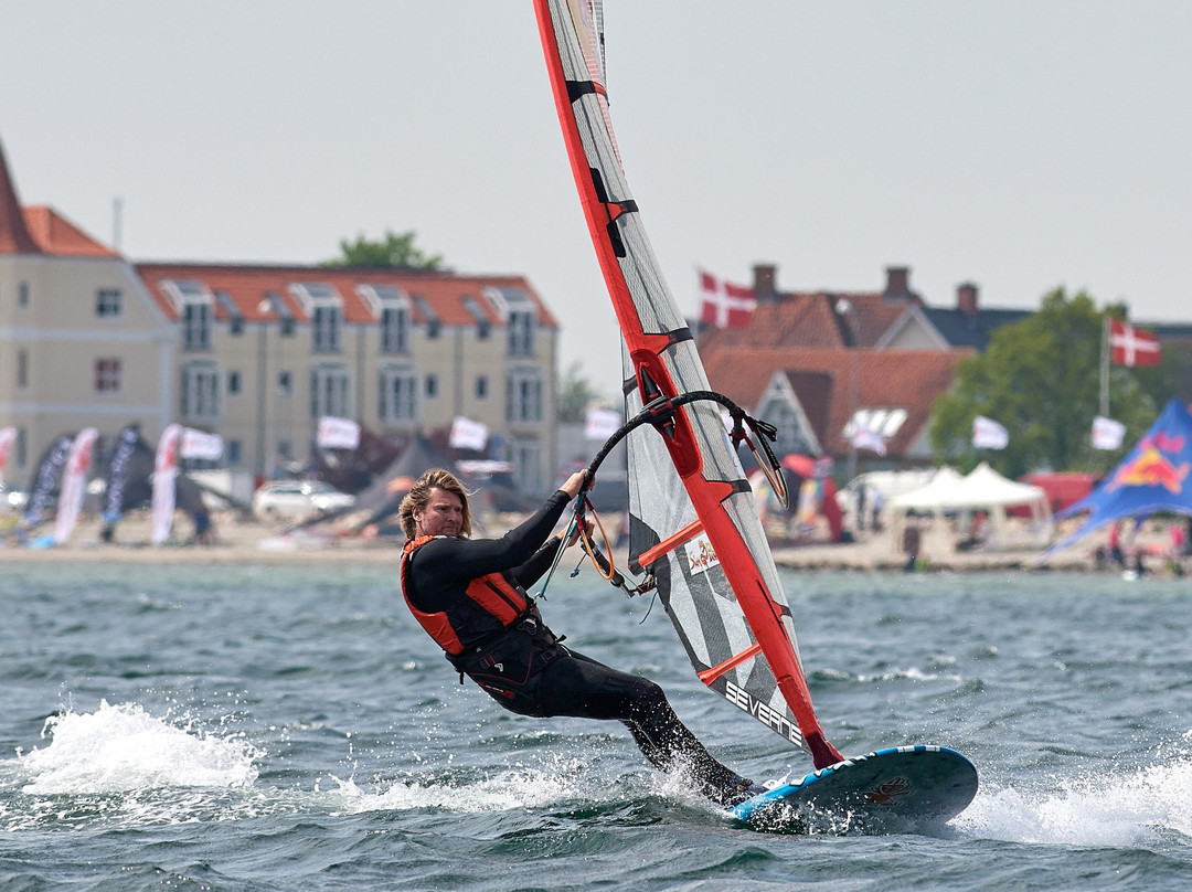 Dunkerbeck Windsurfing & Sup景点图片