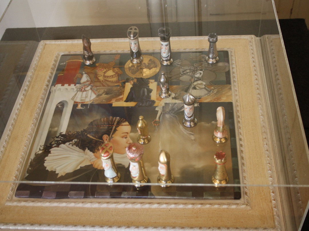 Collezione Permanente Delle Arti Del Fuoco-诺瓦米拉内塞必去景点