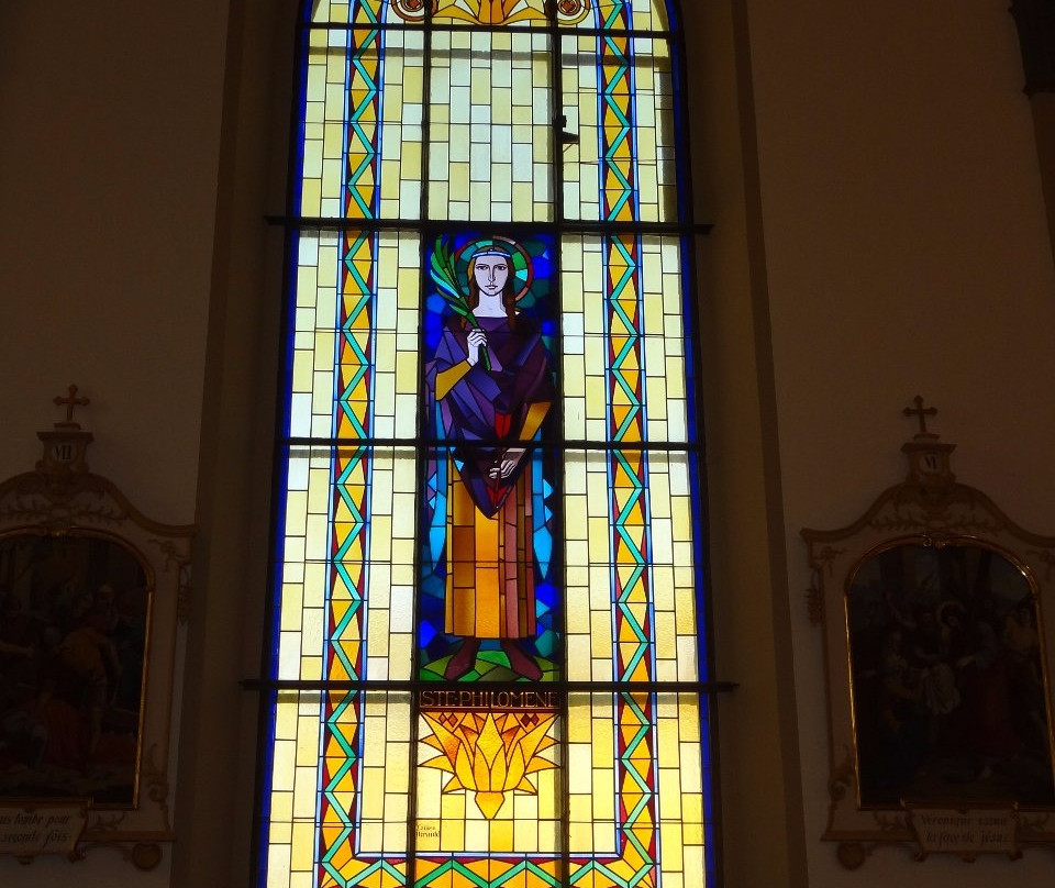 Eglise Saint Nicolas-Courroux必去景点