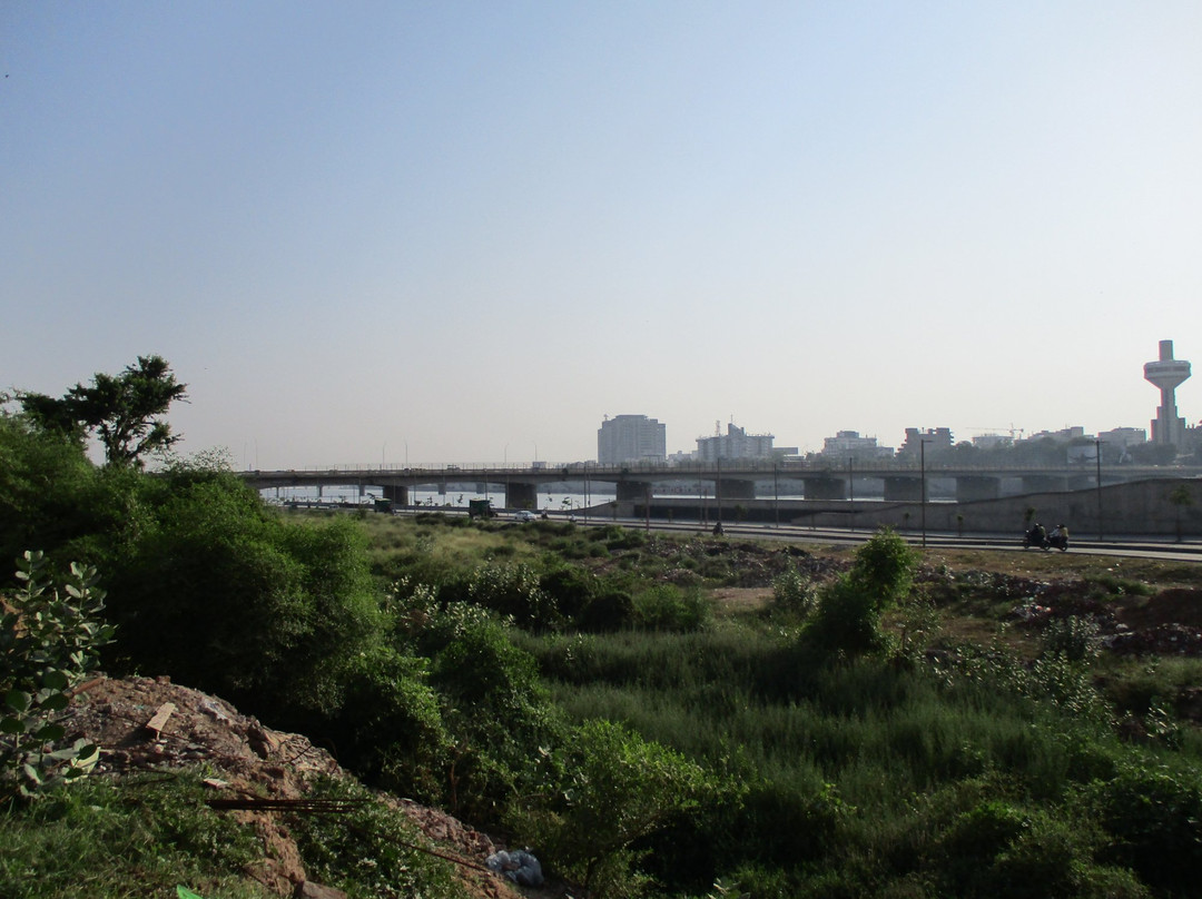 Nehru Bridge景点图片
