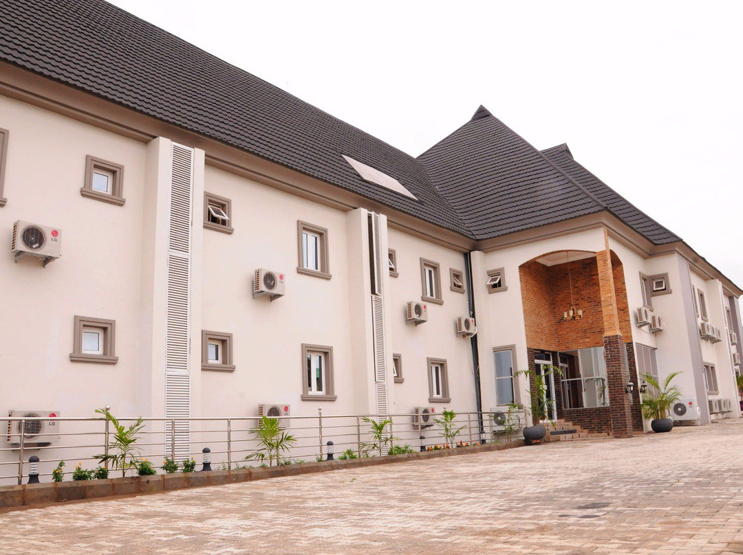 Garam酒店住宿-Purple Tulip Hotel and Resort