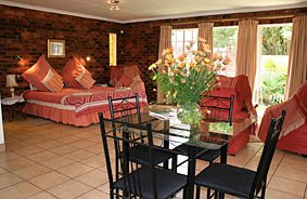 Apricot Hill Farm主图