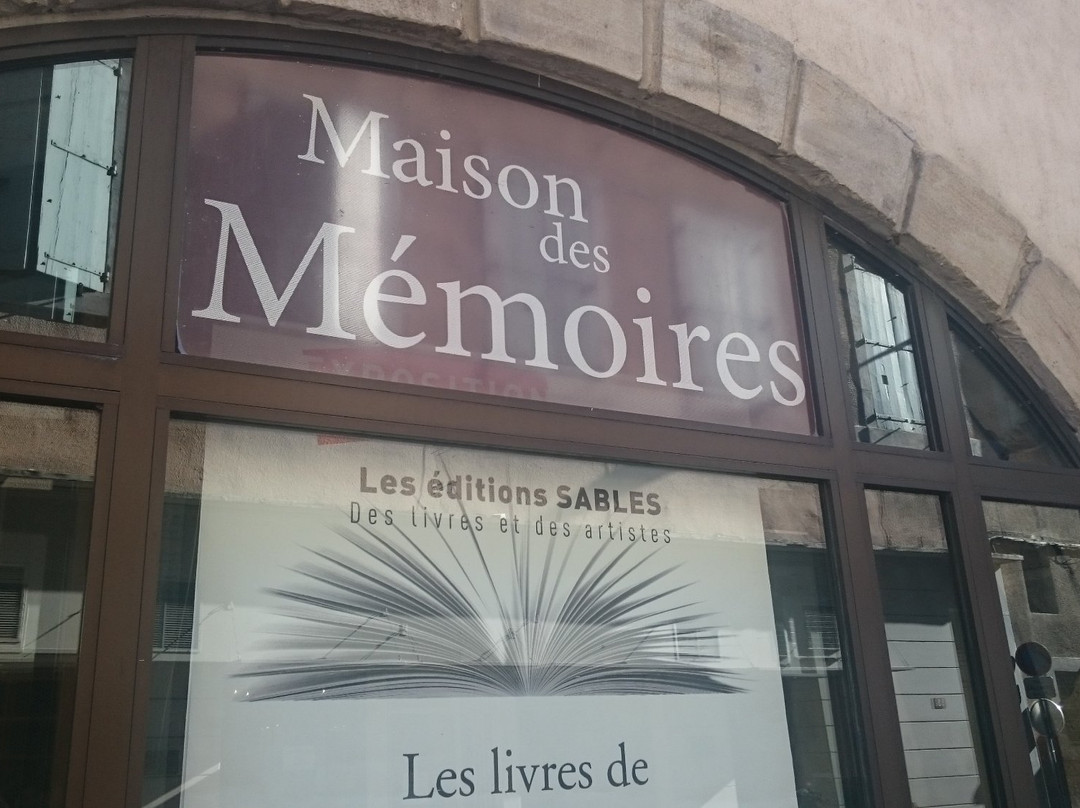 Memorial House (Maison des Memoires)景点图片