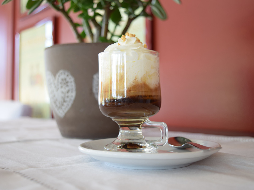 Caffe o-达尔米内必去景点