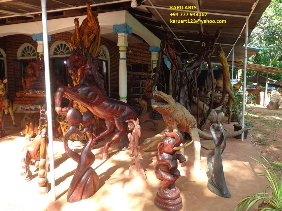 Lenadora旅游景点-Karu Arts & Crafts