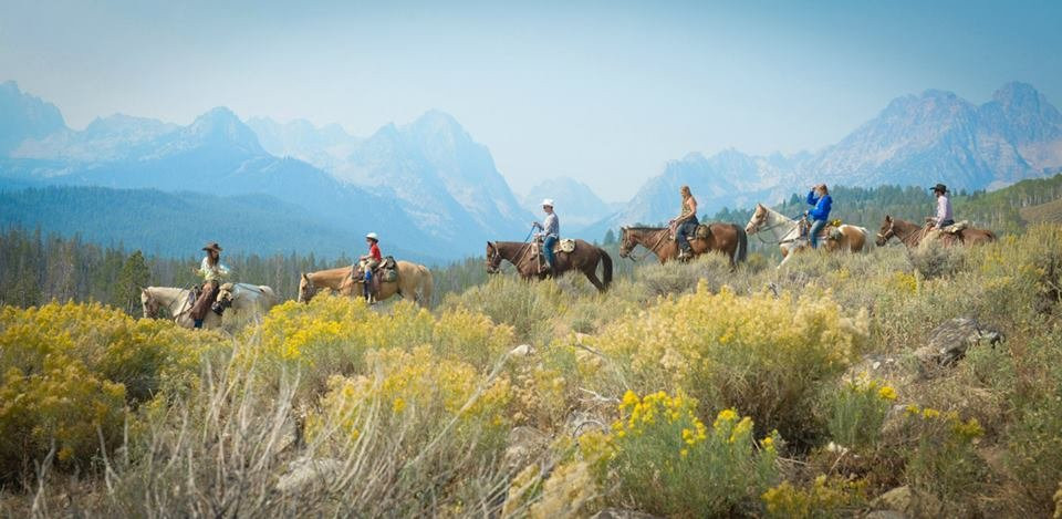 Redfish Lake Corrals- Mystic Saddle Ranch景点图片