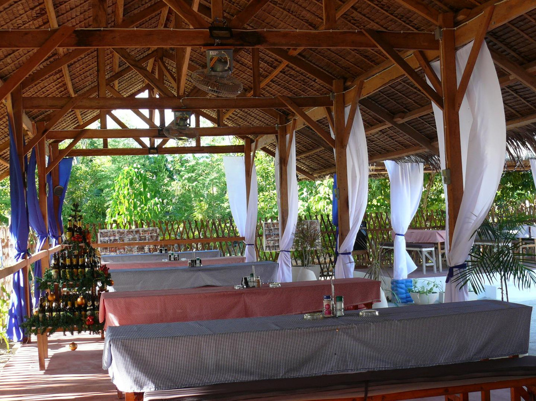 Bavarian Beergarden Bantayan-圣菲必去景点