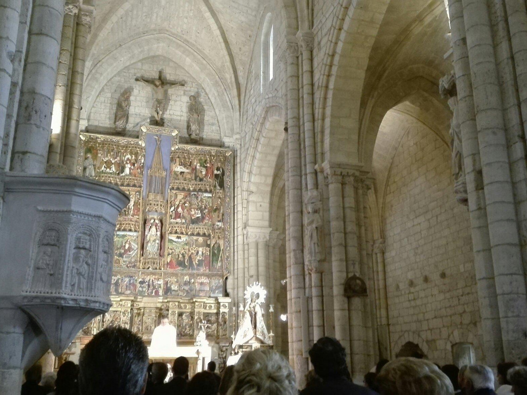 Villalcazar de Sirga旅游攻略图片