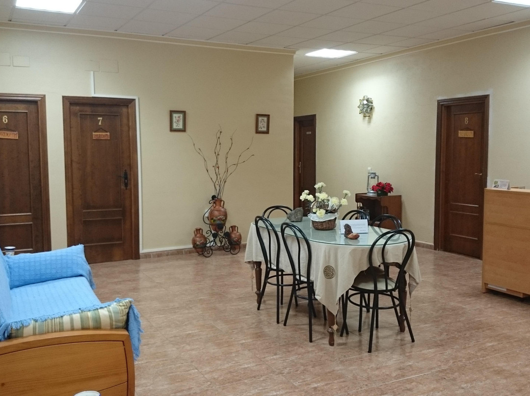 Hostal La Encina主图