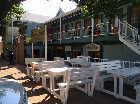 Red Mountain House主图