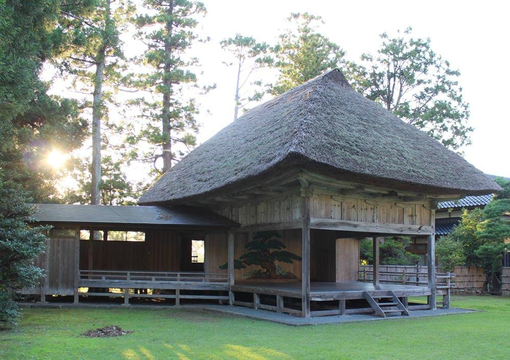 Daizen Shrine No Stage-佐渡市必去景点