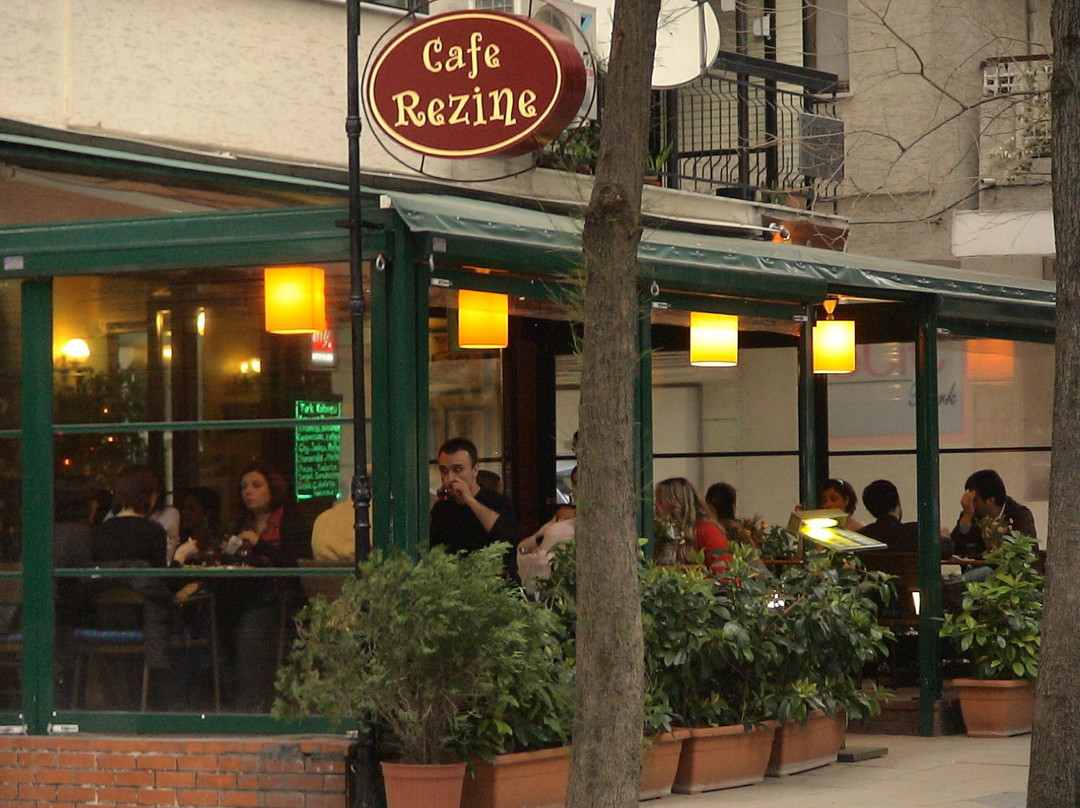 Denizkoy餐馆和美食-Cafe Rezine