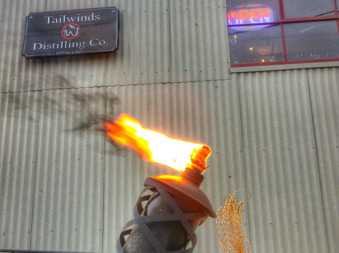 Tailwinds Distilling Company-Plainfield必去景点