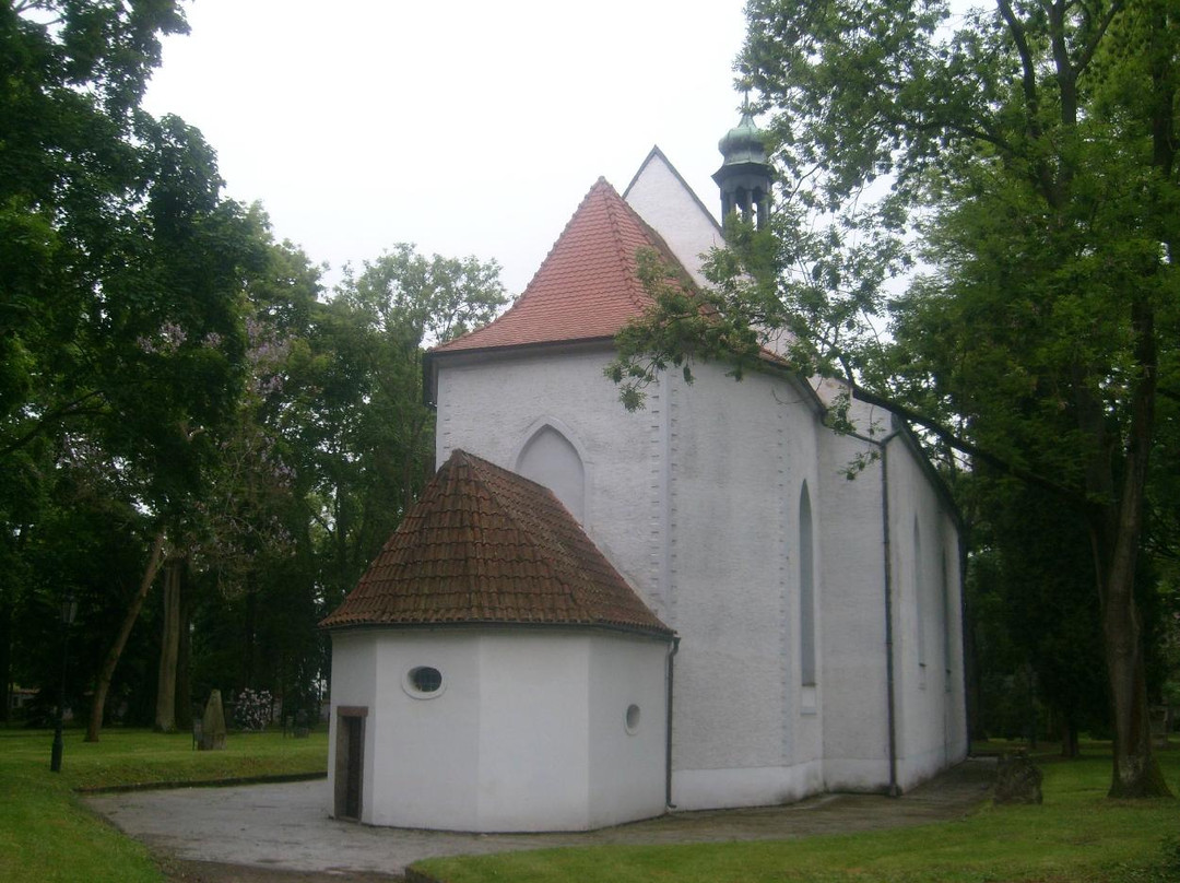 Kostel Nejsvetejsi Trojice-Pisek必去景点