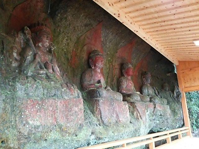 Sugao Stone Statue