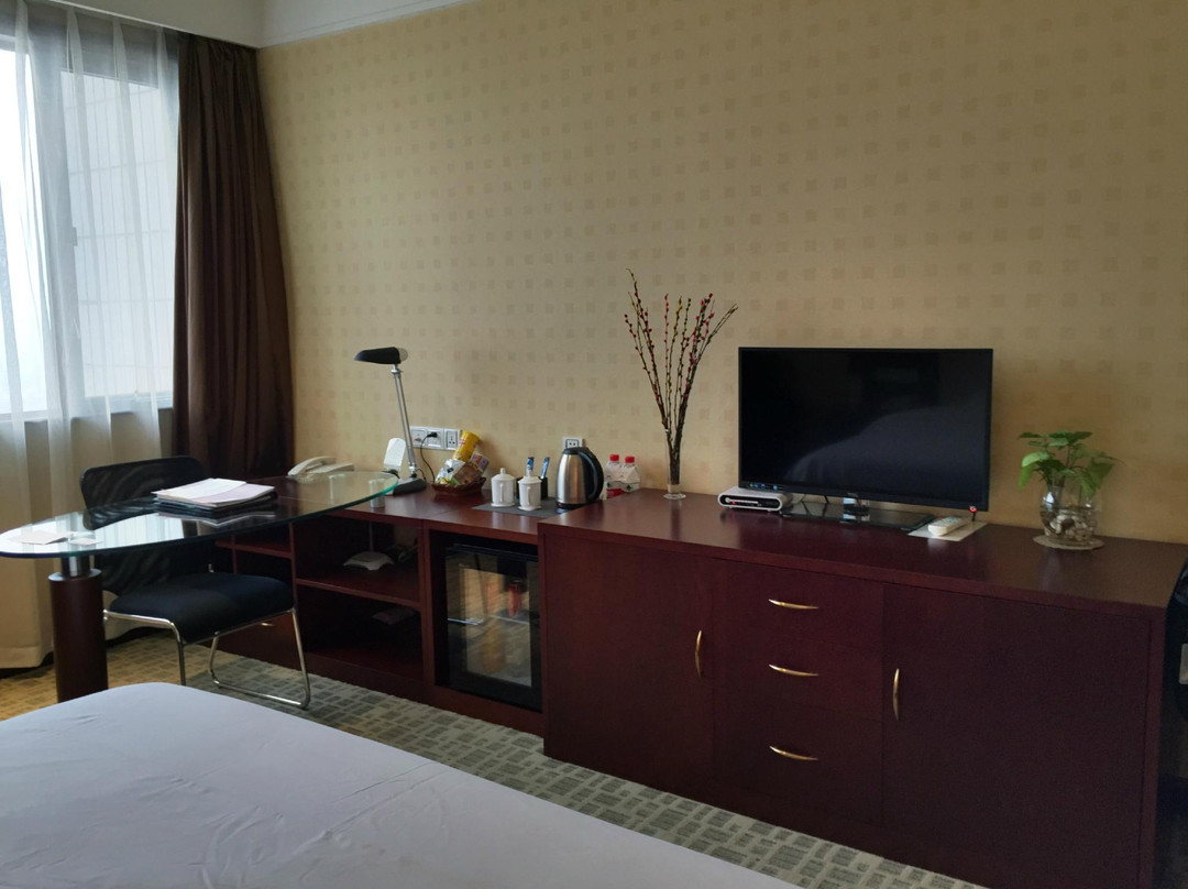 怡景半岛酒店主图