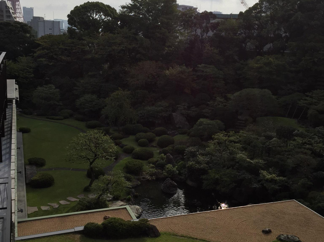 日本国际出版社-Roppongi必去景点