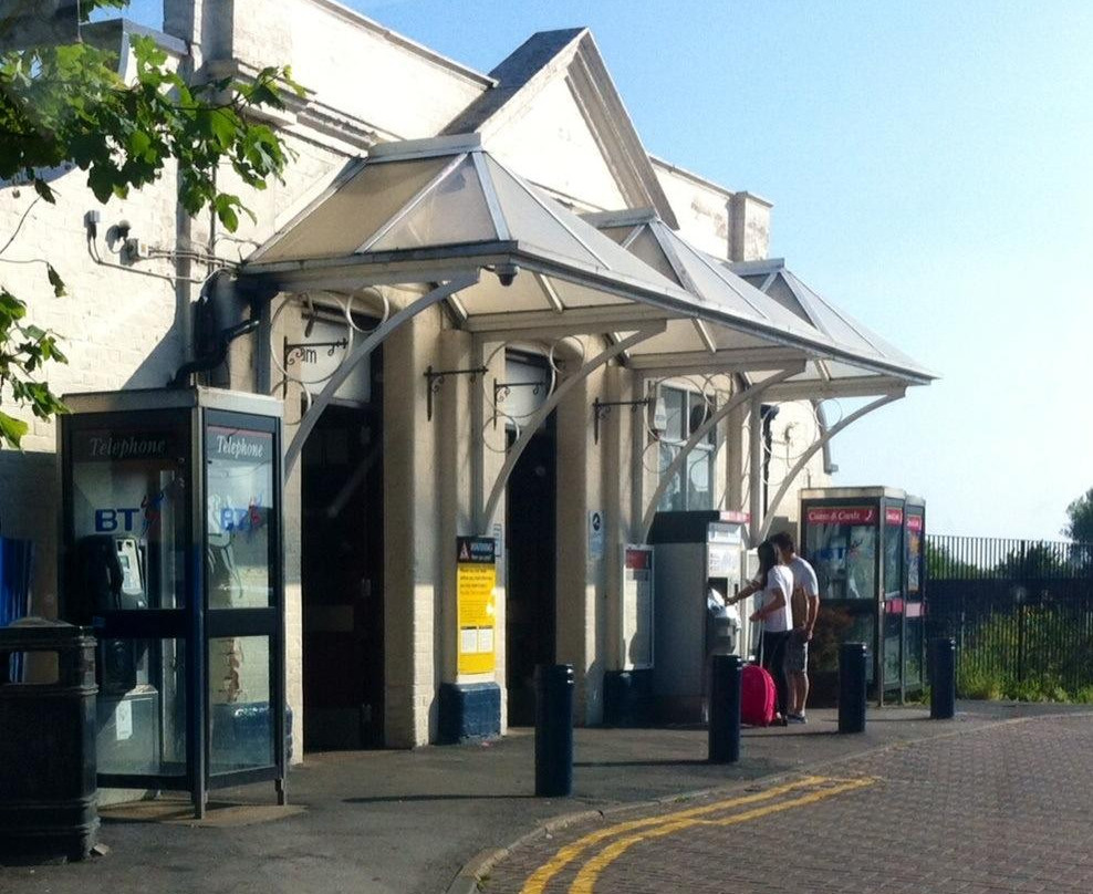 Witham Railway Station景点图片