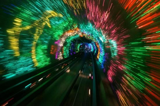 上海外滩观光隧道-上海市必去景点