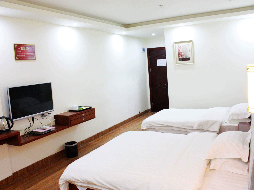 仁美大酒店主图